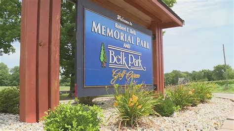 Illinois residents upset with proposal to sell some park land for private wedding venue business